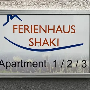 Shaki Fussen